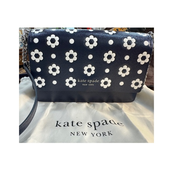 Kate Spade Navy Daisy Dot Crossbody Bag NEW - Picture 3 of 9